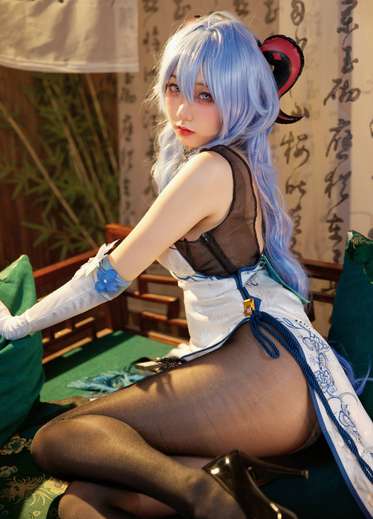 图片[1]-屑雪雪鸭 8套合集下载-[489P-16V-978.30MB]-十六楼
